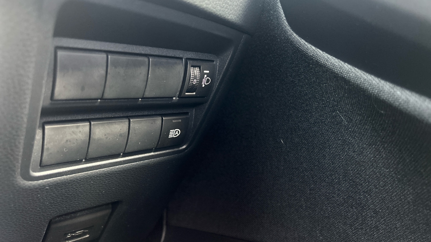 Used Toyota Yaris 2022 for sale - 76007501: Photo 39