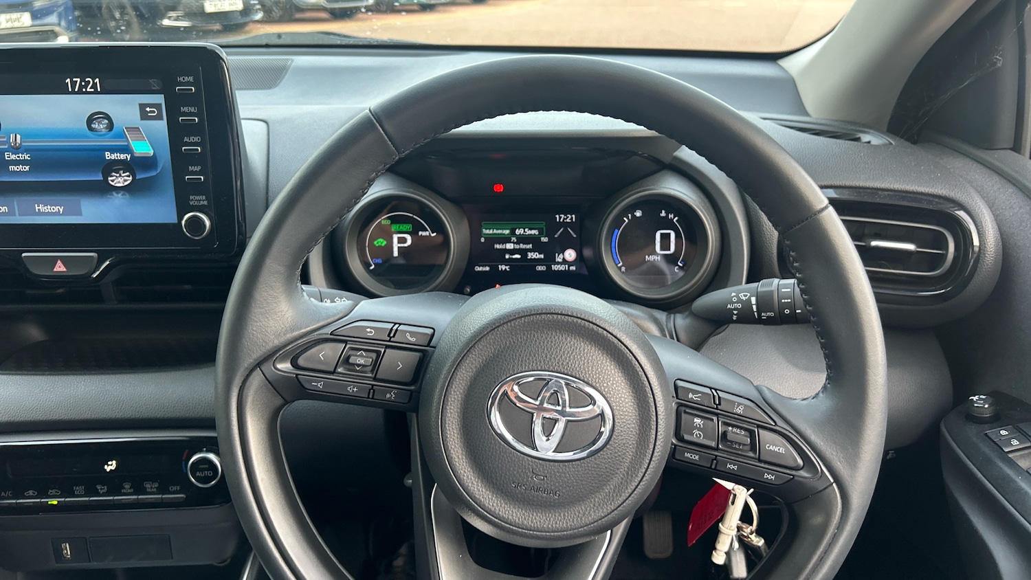 Used Toyota Yaris 2022 for sale - 76007501: Photo 8