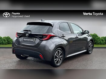 Used Toyota Yaris 2023 for sale - 78526209: Photo