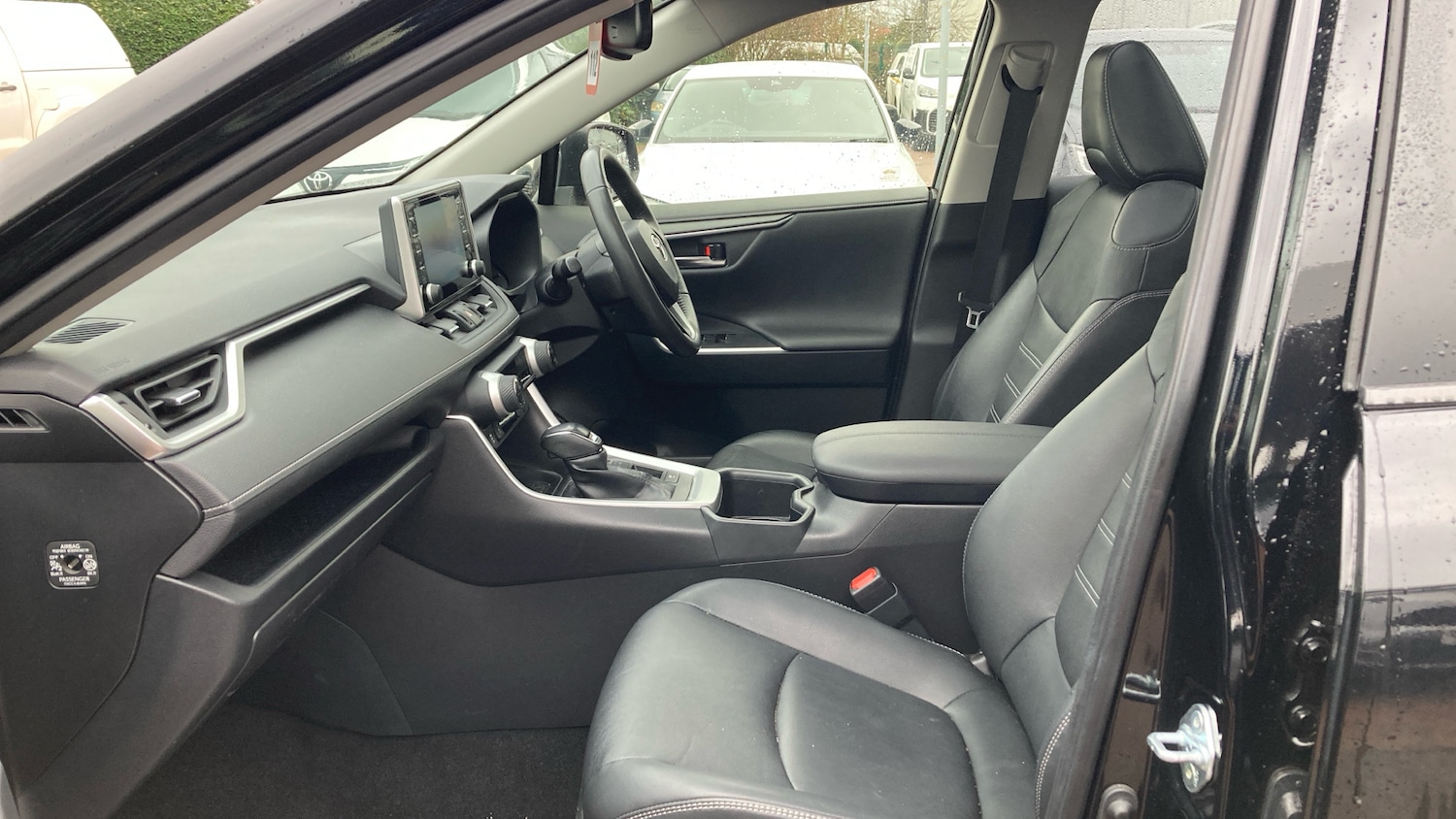 Used Toyota RAV4 2022 for sale - 77300313: Photo 10