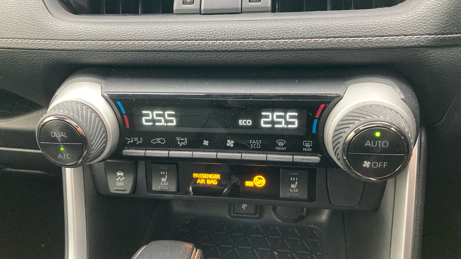 Used Toyota RAV4 2022 for sale - 77300313: Photo 22