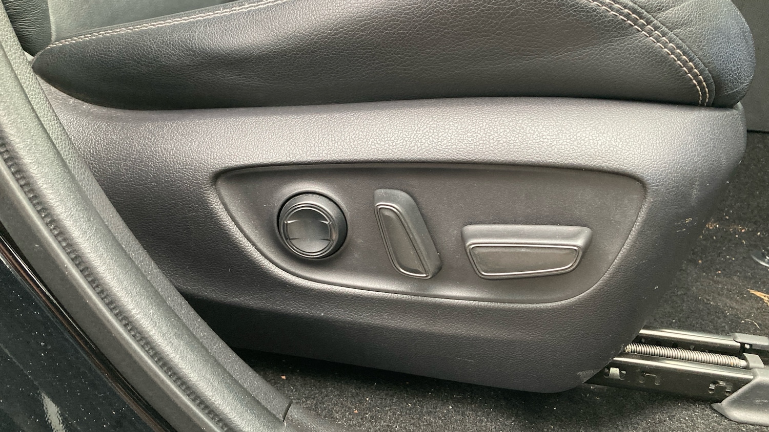 Used Toyota RAV4 2022 for sale - 77300313: Photo 30