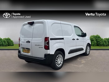 Used Toyota ProAce 2024 for sale - 78657049: Photo
