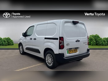 Used Toyota ProAce 2024 for sale - 78657049: Photo