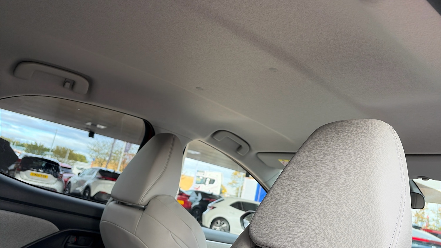 Used Toyota Yaris 2020 for sale - 76366952: Photo 21