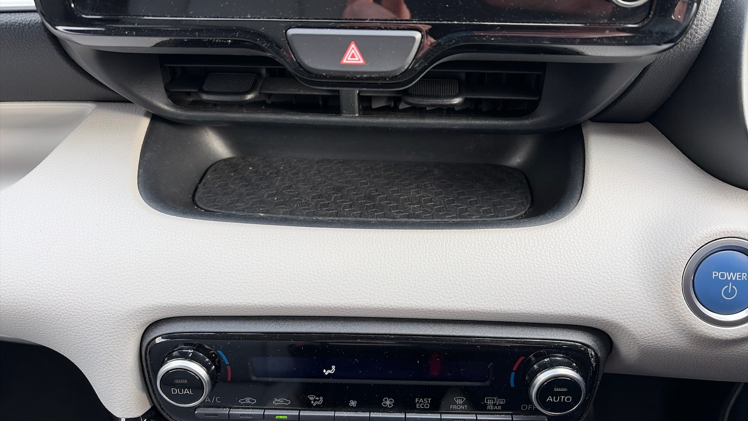 Used Toyota Yaris 2020 for sale - 76366952: Photo 52