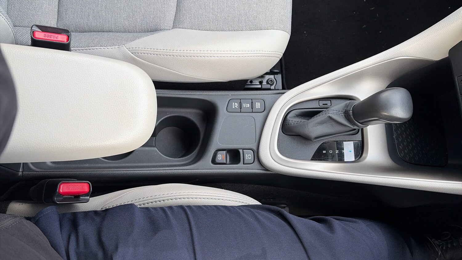 Used Toyota Yaris 2020 for sale - 76366952: Photo 53