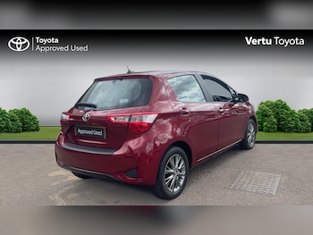 Used Toyota Yaris 2018 for sale - 79421292: Photo