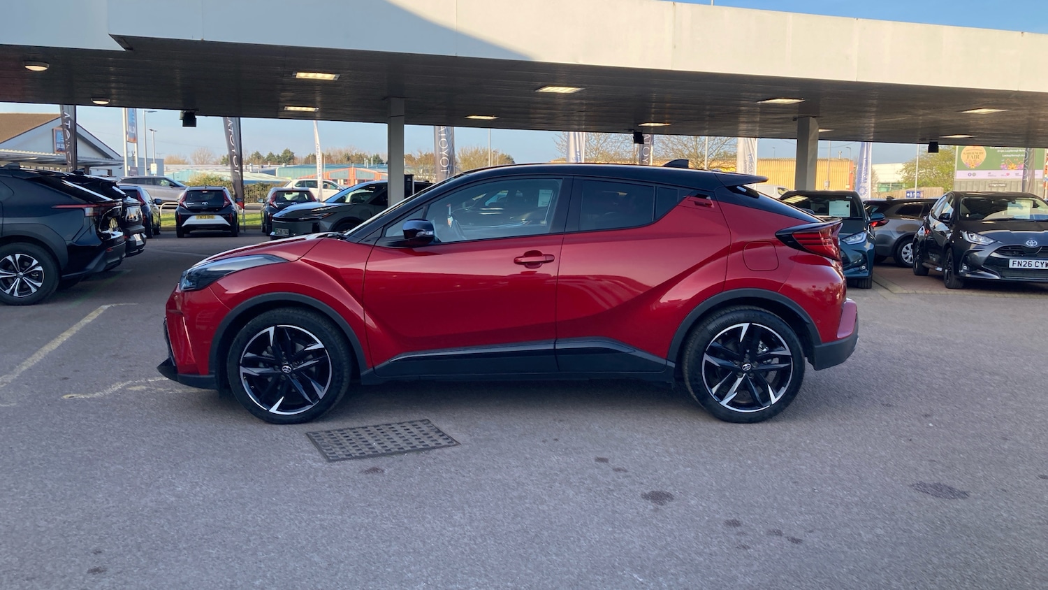 Used Toyota C-HR 2023 for sale - 78015128: Photo 17