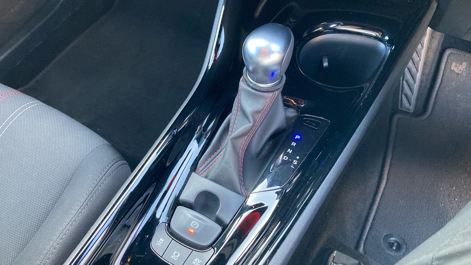 Used Toyota C-HR 2023 for sale - 78015128: Photo 26