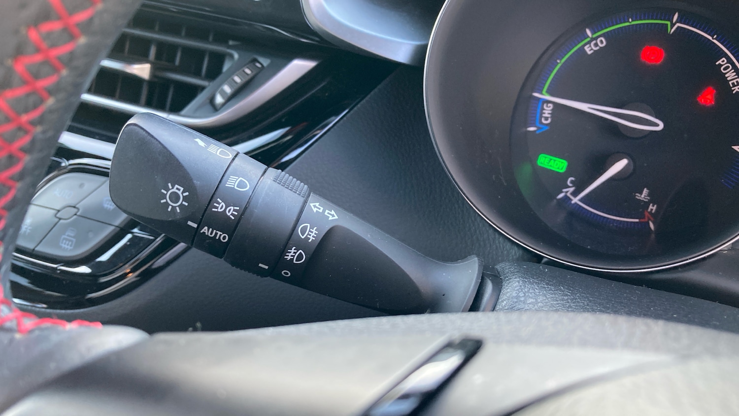 Used Toyota C-HR 2023 for sale - 78015128: Photo 30