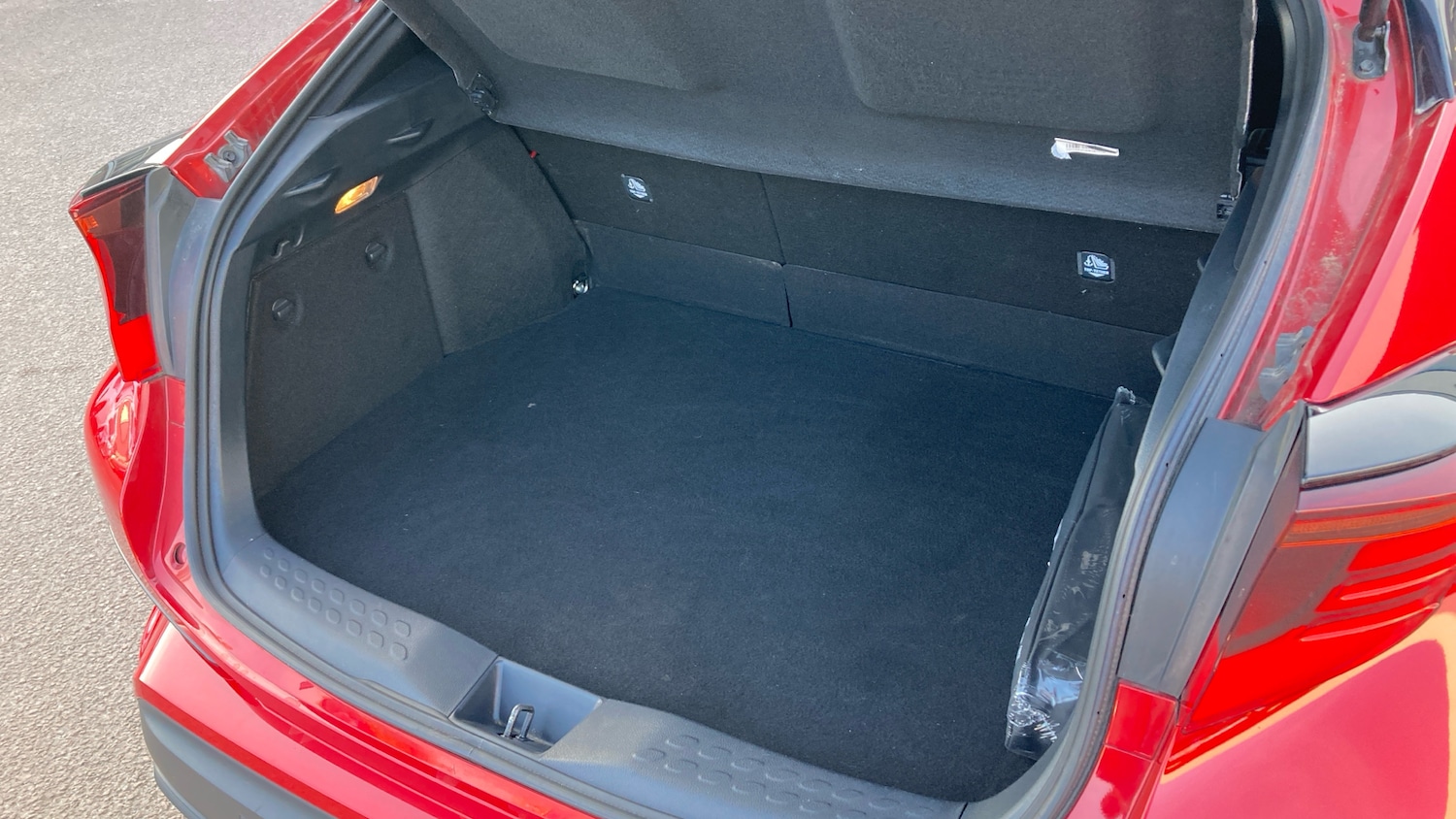 Used Toyota C-HR 2023 for sale - 78015128: Photo 43