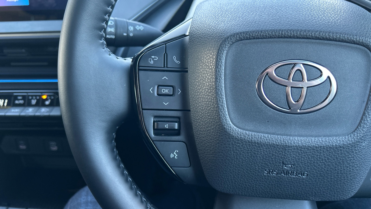 Used Toyota Prius 2025 for sale - 77803088: Photo 33