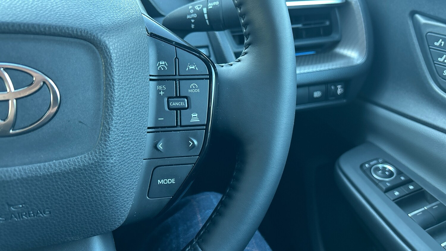 Used Toyota Prius 2025 for sale - 77803088: Photo 35