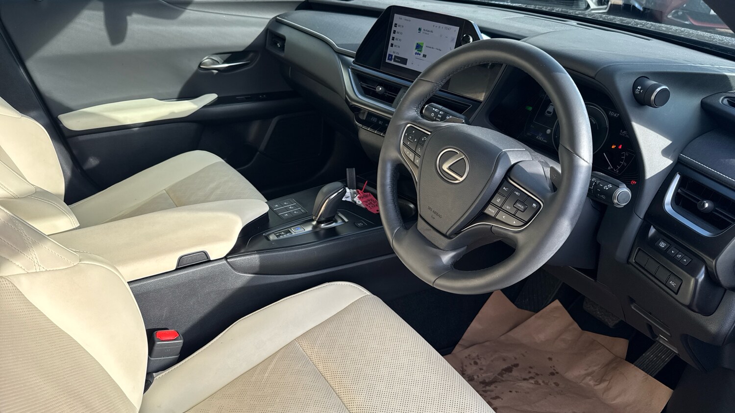 Used Lexus UX 2024 for sale - 76557284: Photo 11