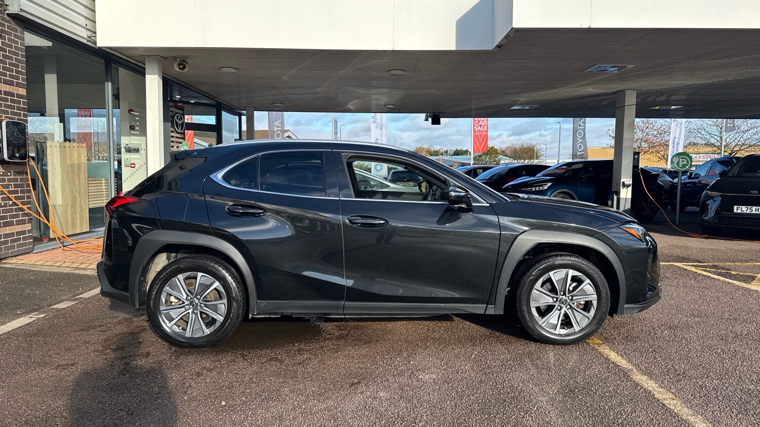 Used Lexus UX 2024 for sale - 76557284: Photo 16