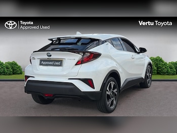Used Toyota C-HR 2023 for sale - 79045355: Photo