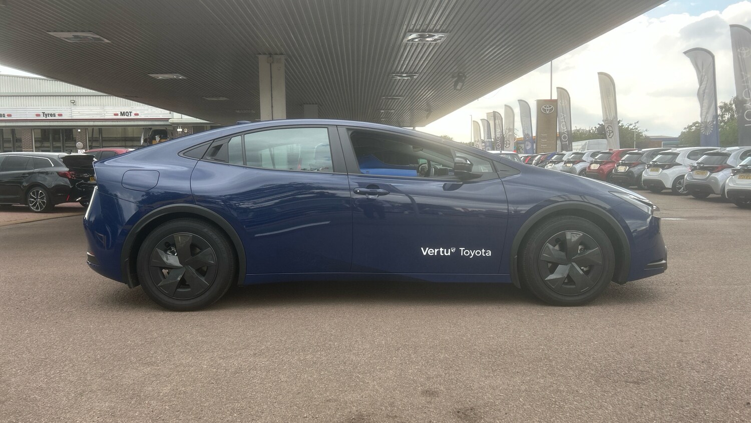 Used Toyota Prius 2025 for sale - 76196316: Photo 16