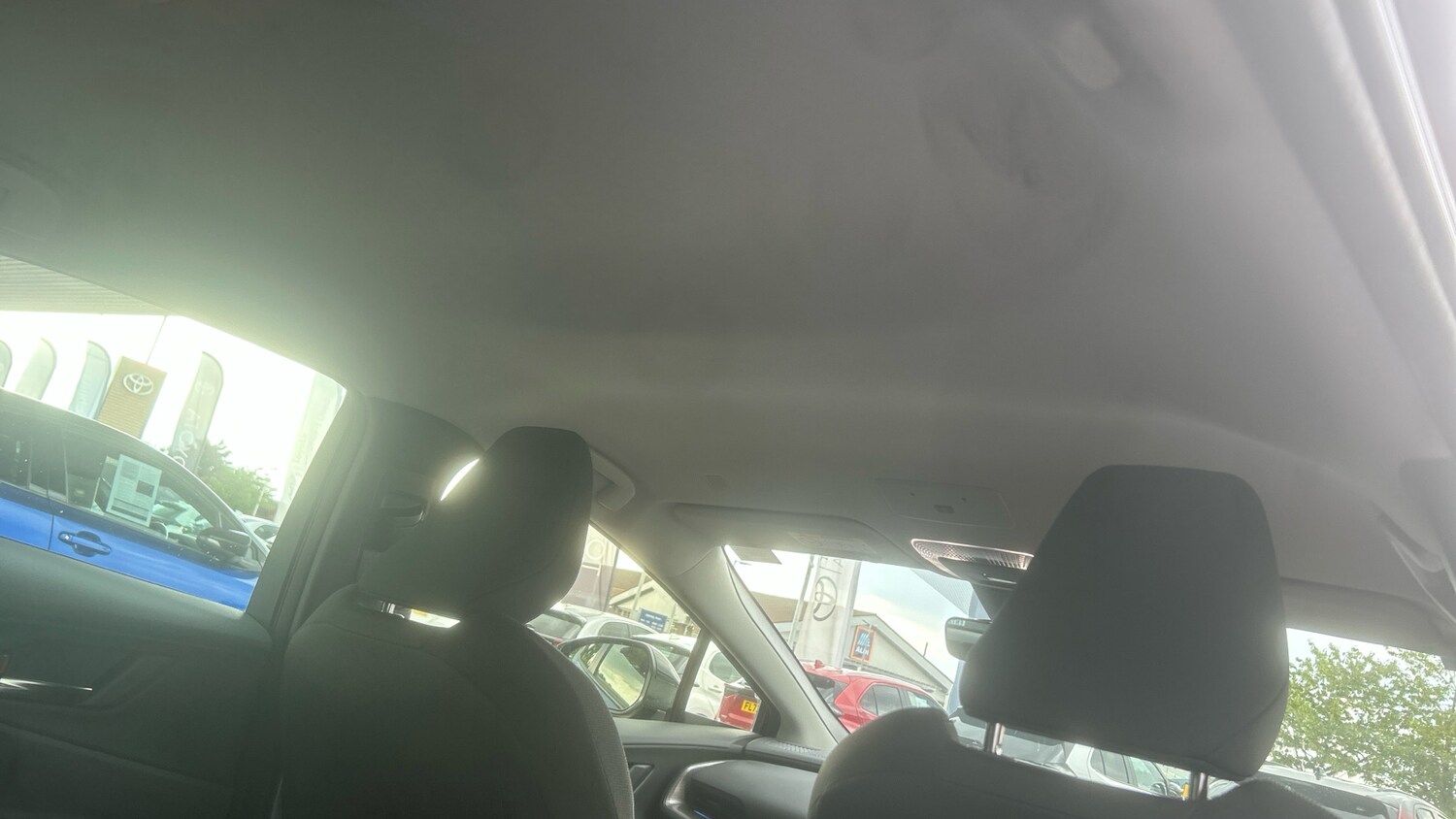 Used Toyota Prius 2025 for sale - 76196316: Photo 22