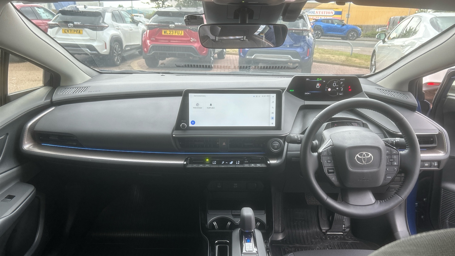 Used Toyota Prius 2025 for sale - 76196316: Photo 5