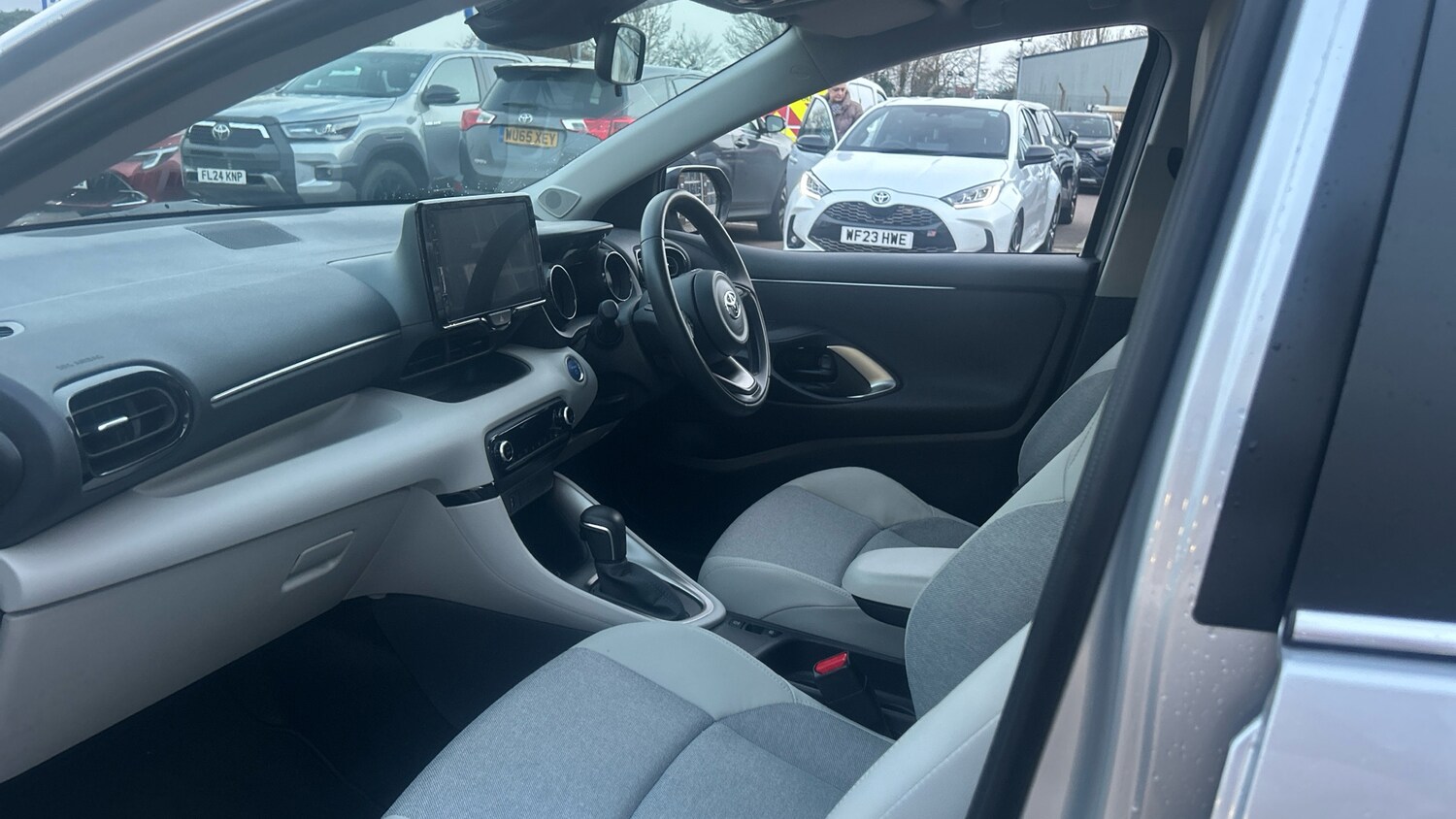 Used Toyota Yaris 2023 for sale - 77845183: Photo 10