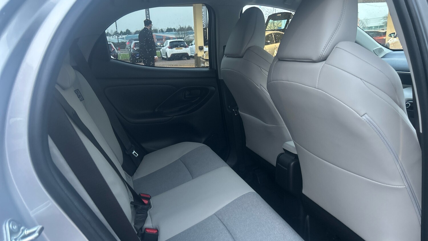 Used Toyota Yaris 2023 for sale - 77845183: Photo 12