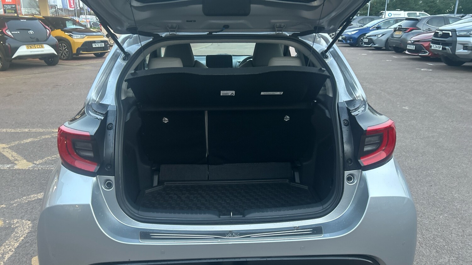 Used Toyota Yaris 2023 for sale - 77845183: Photo 14