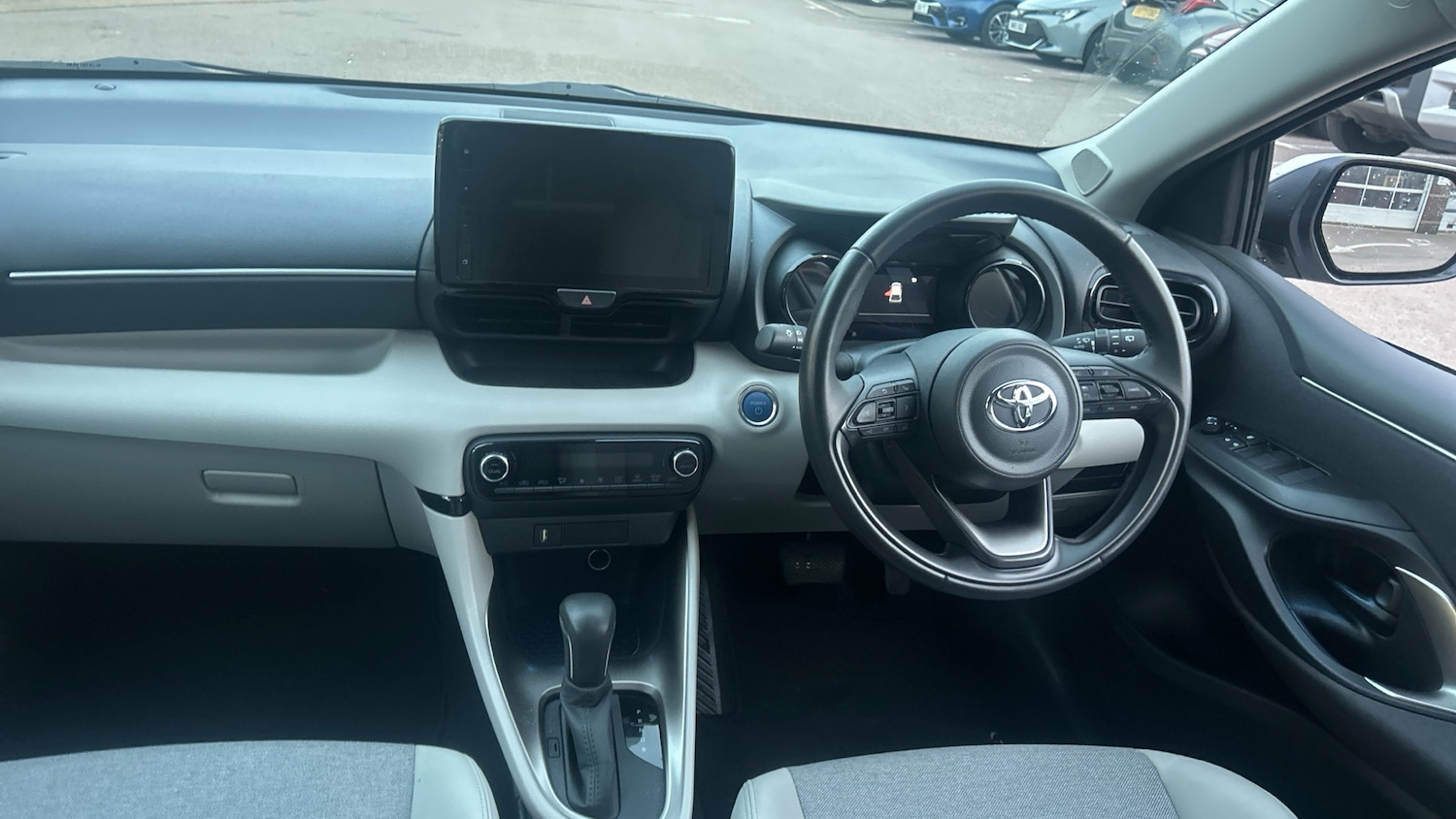 Used Toyota Yaris 2023 for sale - 77845183: Photo 5