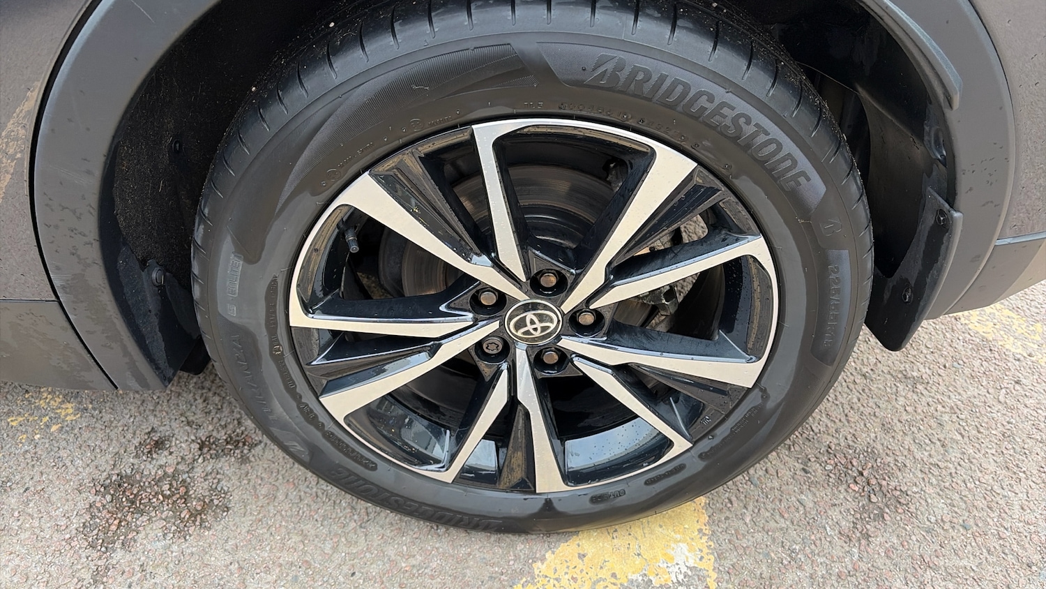 Used Toyota C-HR 2024 for sale - 77809336: Photo 32