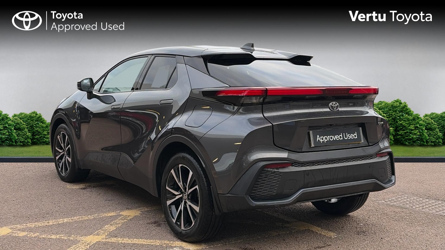 Used Toyota C-HR 2024 for sale - 77809336: Photo 4