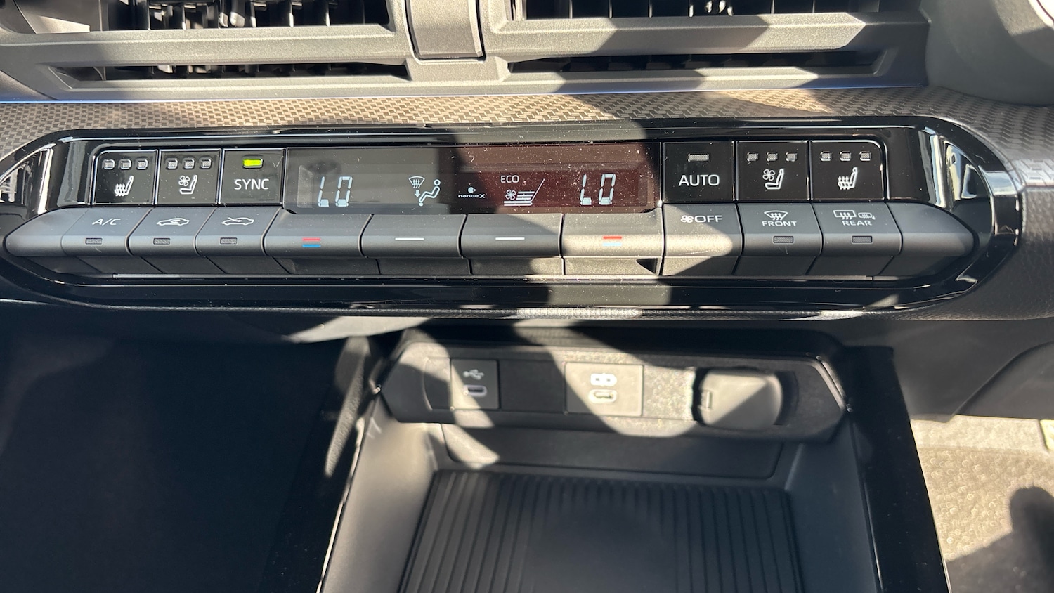 Used Toyota Prius 2025 for sale - 77851175: Photo 40