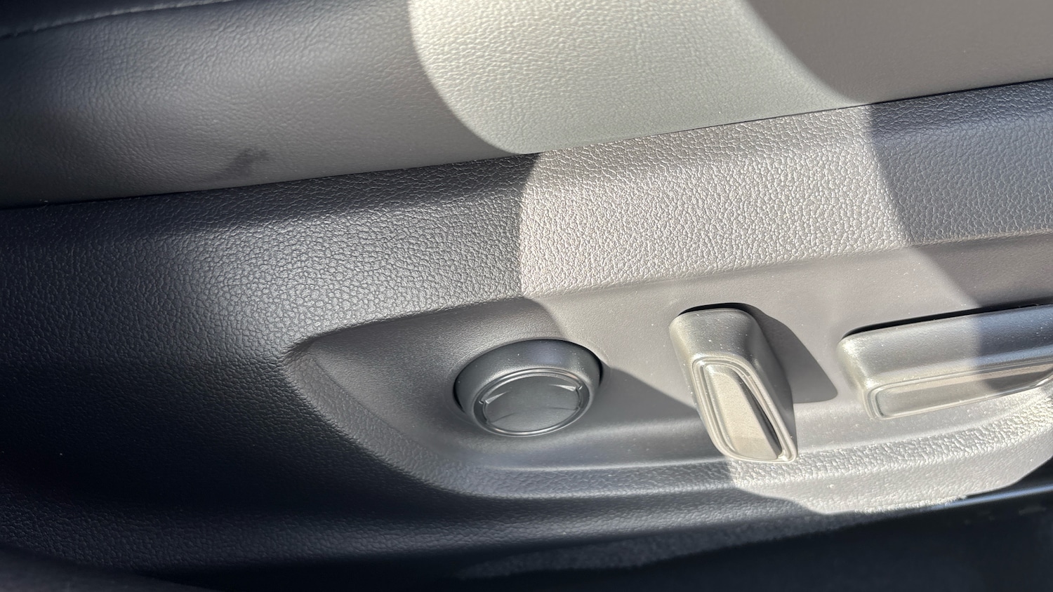 Used Toyota Prius 2025 for sale - 77851175: Photo 46