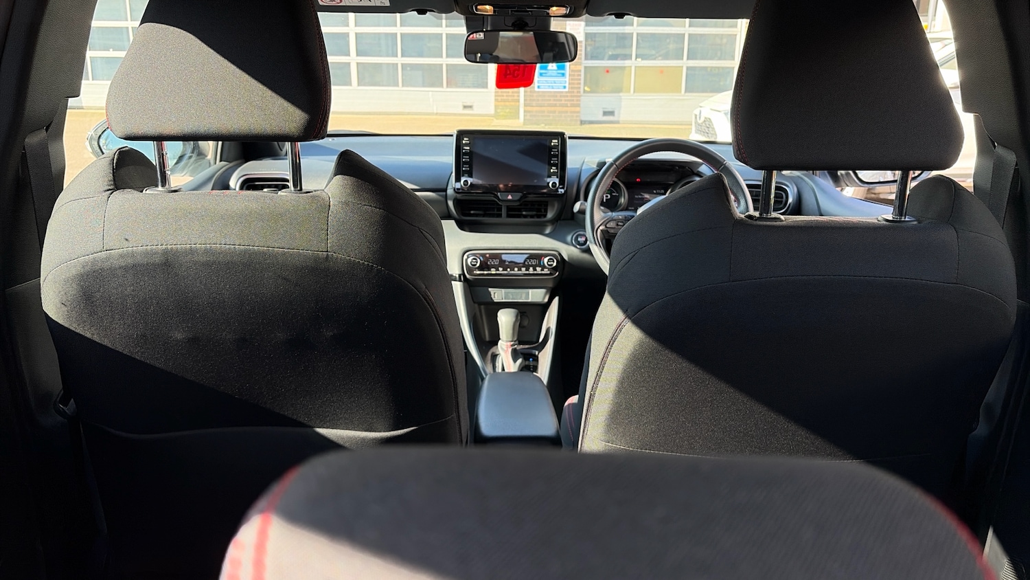 Used Toyota Yaris 2023 for sale - 77775005: Photo 41