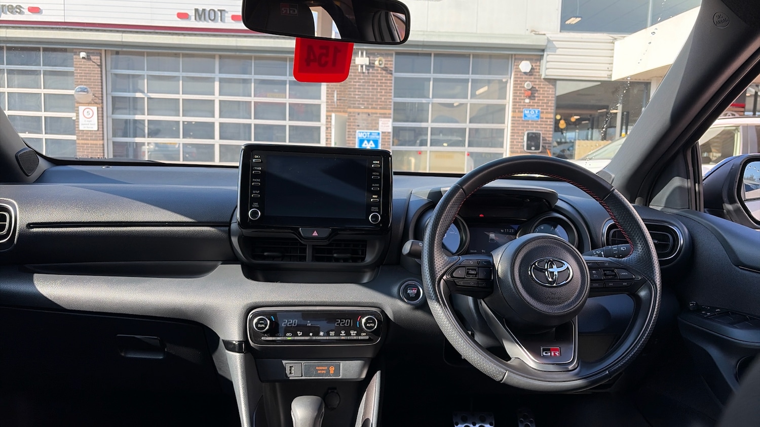 Used Toyota Yaris 2023 for sale - 77775005: Photo 5