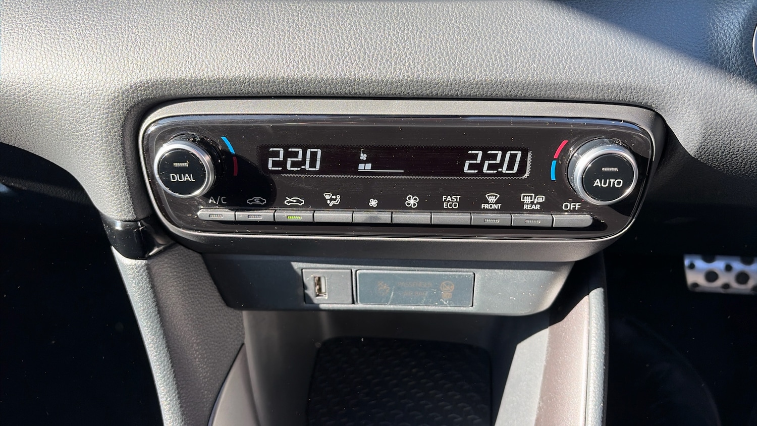 Used Toyota Yaris 2023 for sale - 77775005: Photo 52