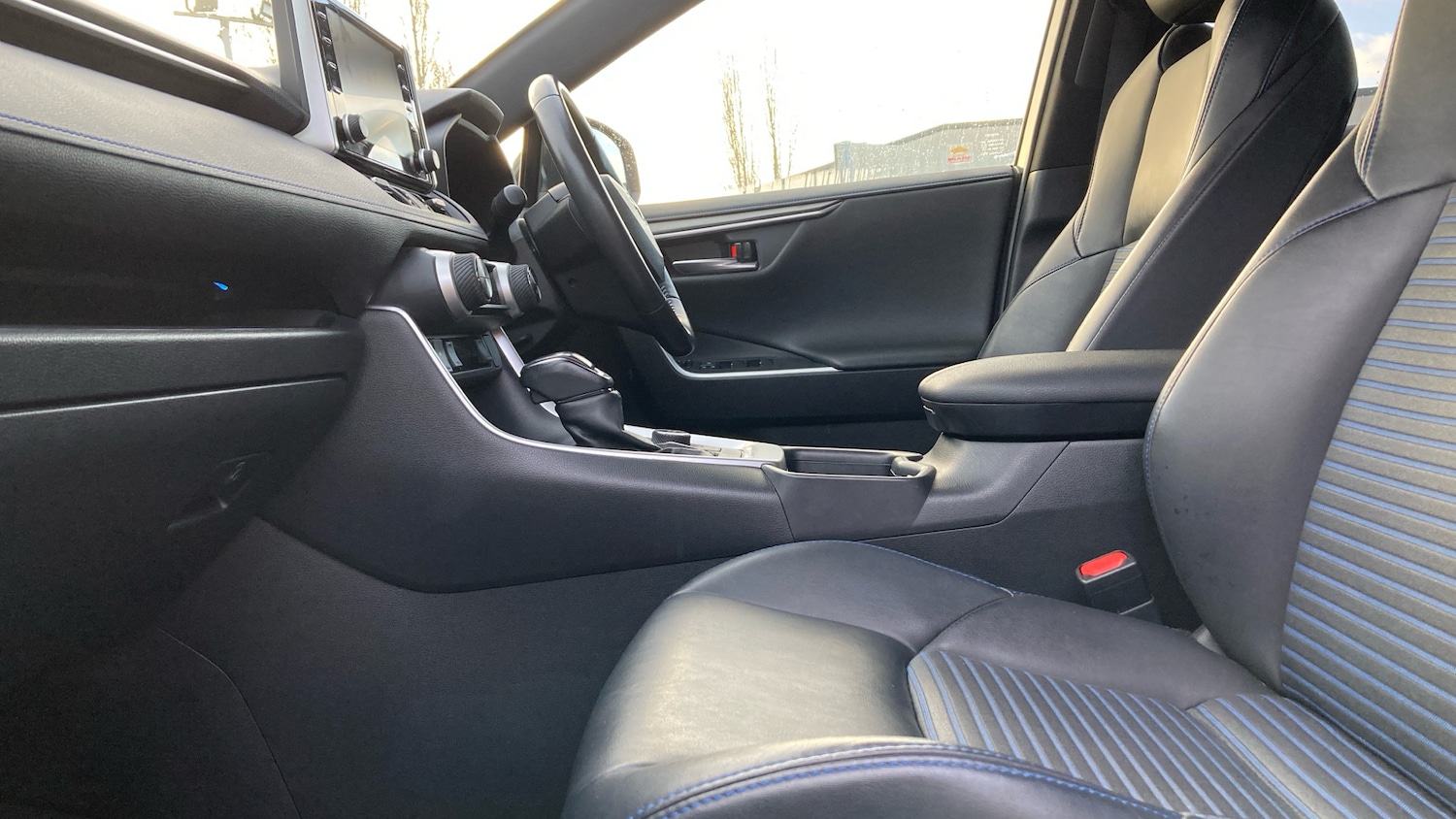 Used Toyota RAV4 2020 for sale - 76845211: Photo 10