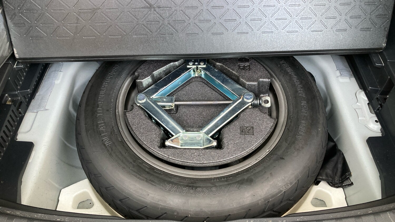 Used Toyota RAV4 2020 for sale - 76845211: Photo 27