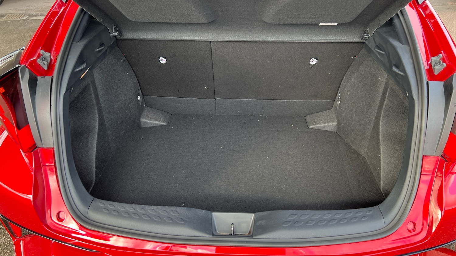 Used Toyota C-HR 2023 for sale - 77776208: Photo 14