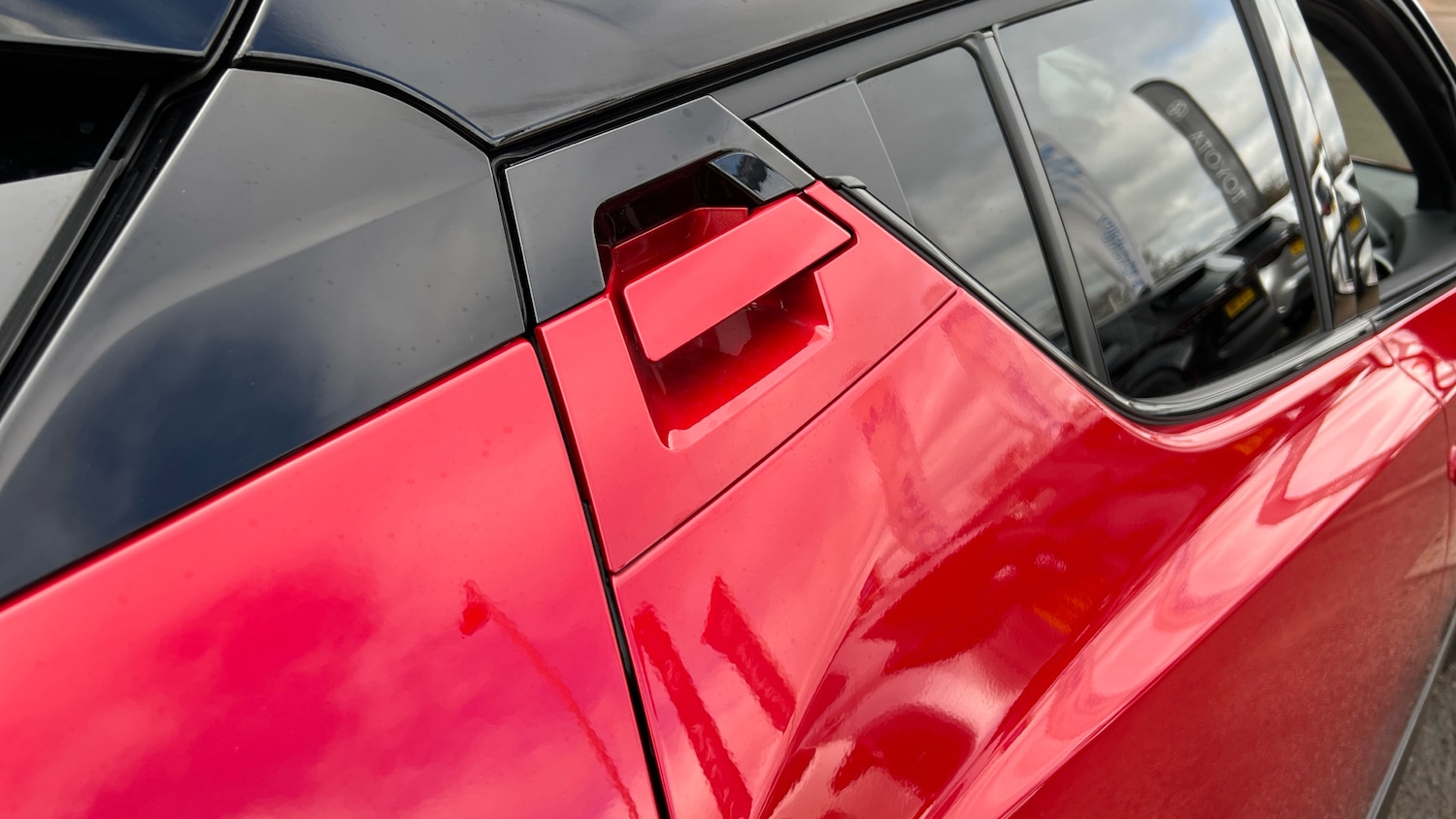 Used Toyota C-HR 2023 for sale - 77776208: Photo 26