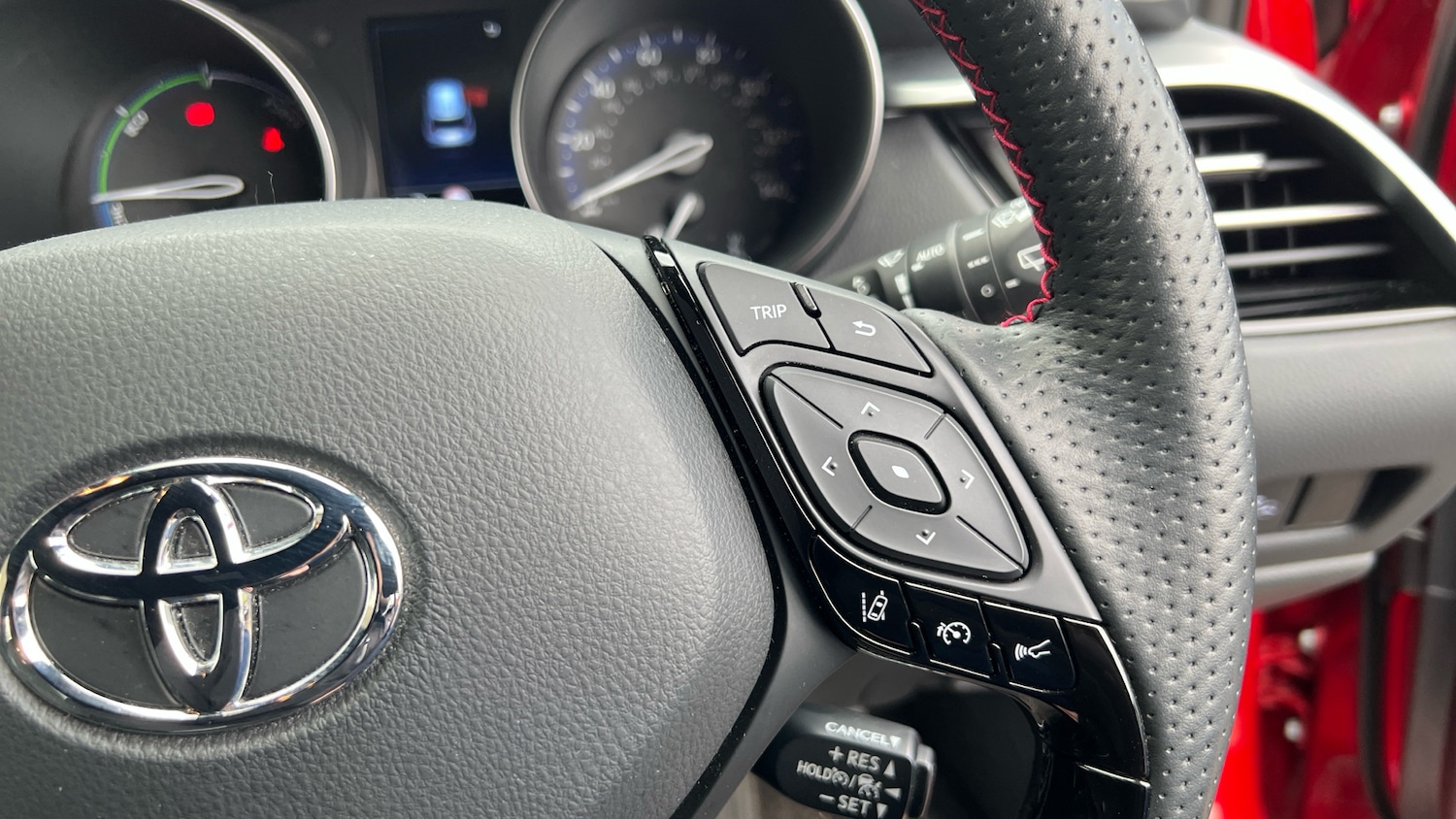 Used Toyota C-HR 2023 for sale - 77776208: Photo 30