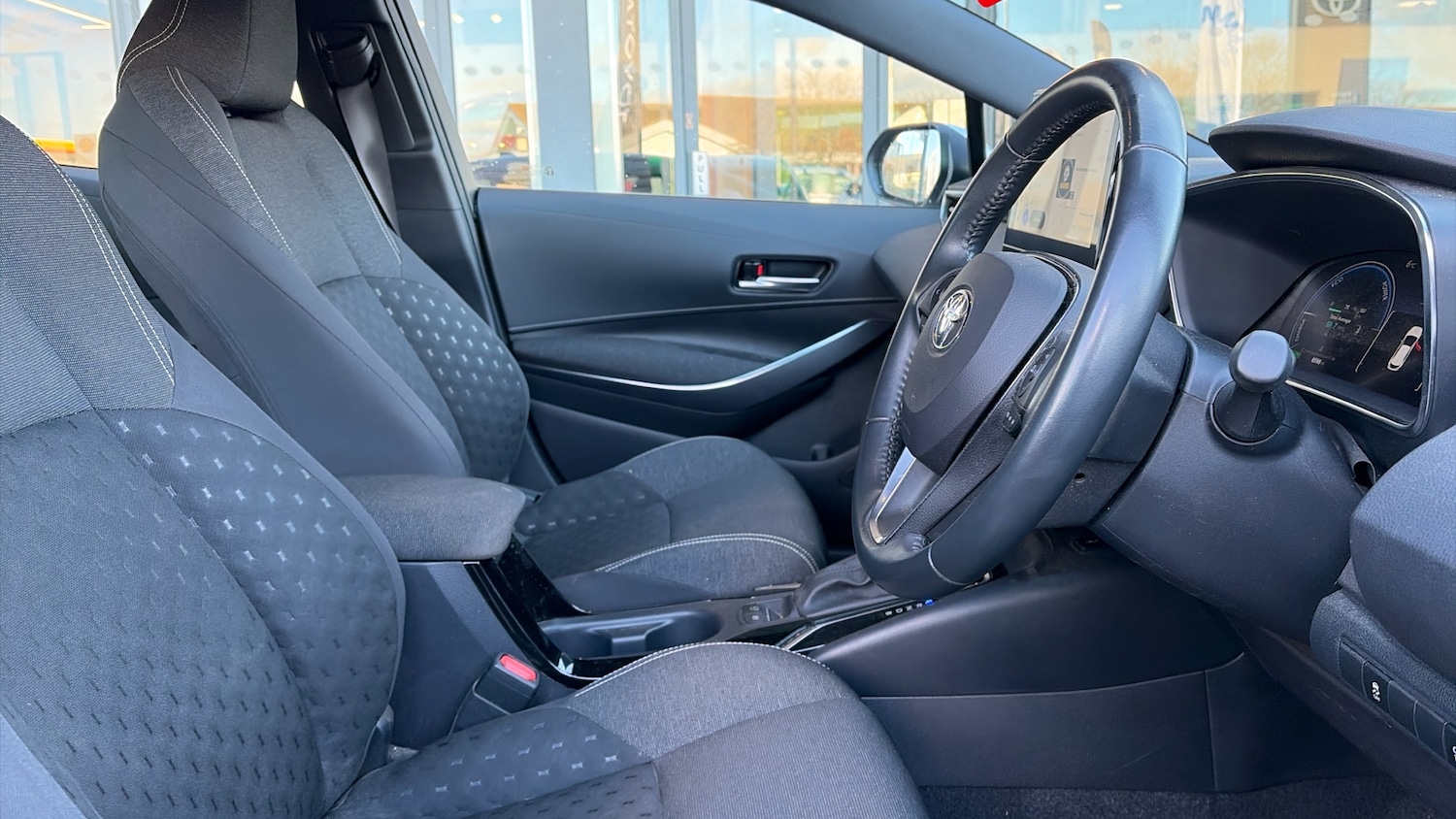 Used Toyota Corolla 2023 for sale - 76707154: Photo 11