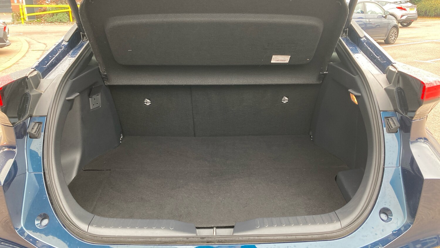 Used Toyota C-HR 2024 for sale - 76504897: Photo 14