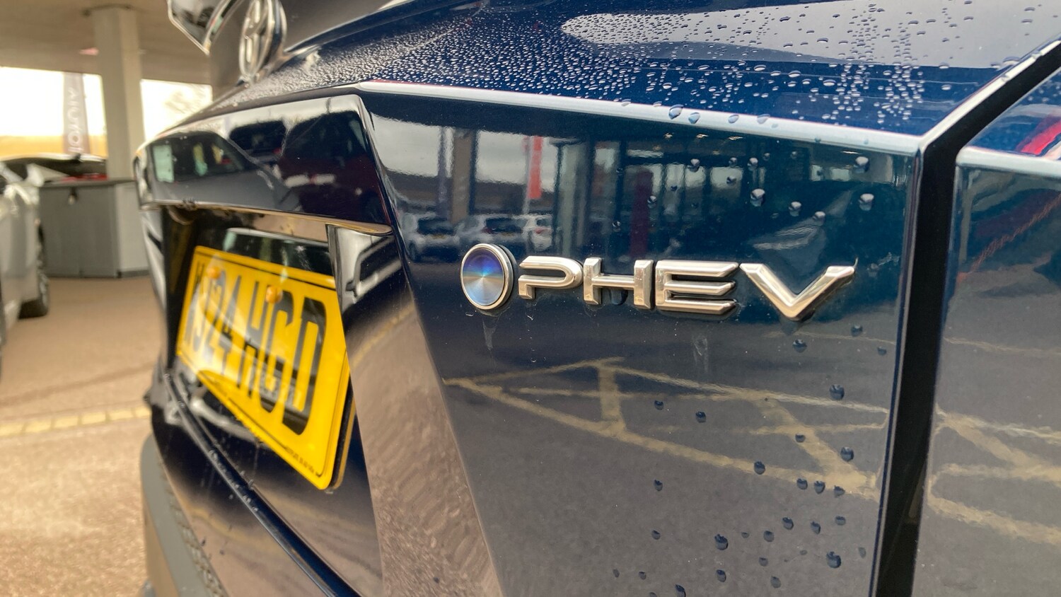 Used Toyota C-HR 2024 for sale - 76504897: Photo 30