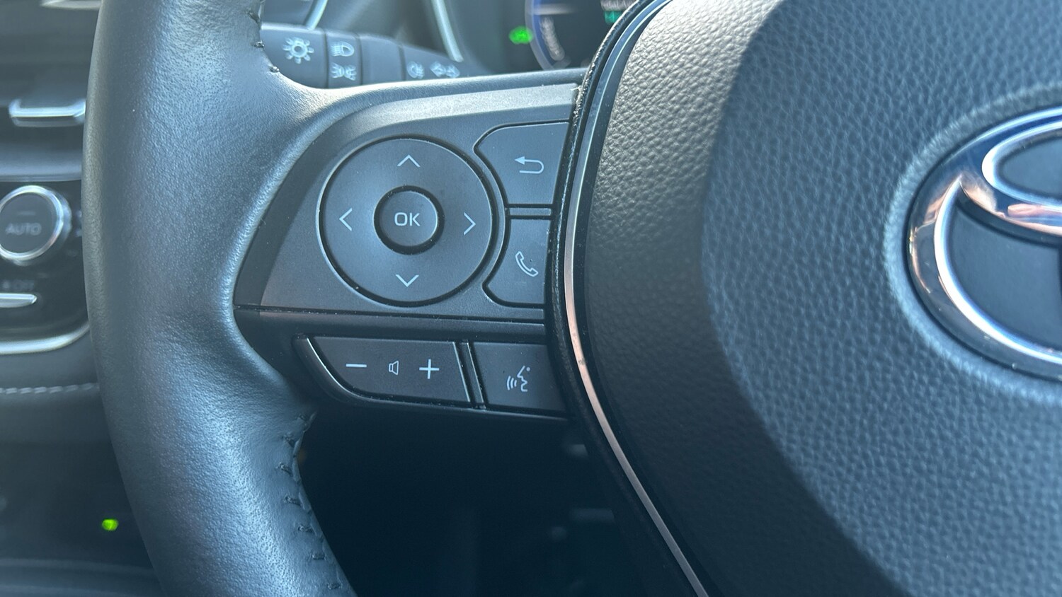 Used Toyota Corolla 2025 for sale - 77871911: Photo 33