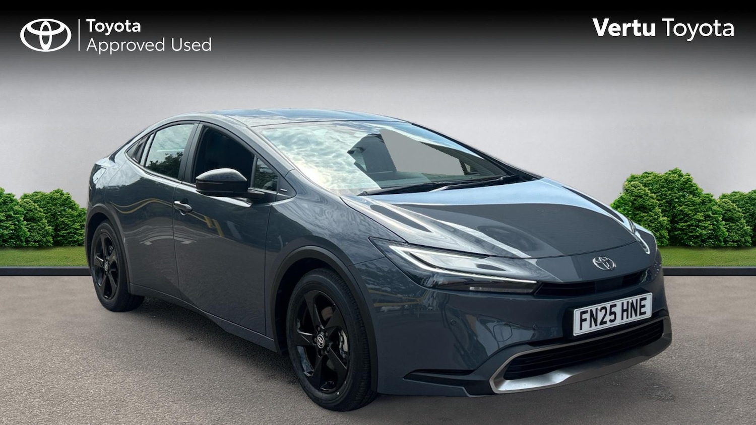 Used Toyota Prius 2025 for sale - 76931559: Photo 1