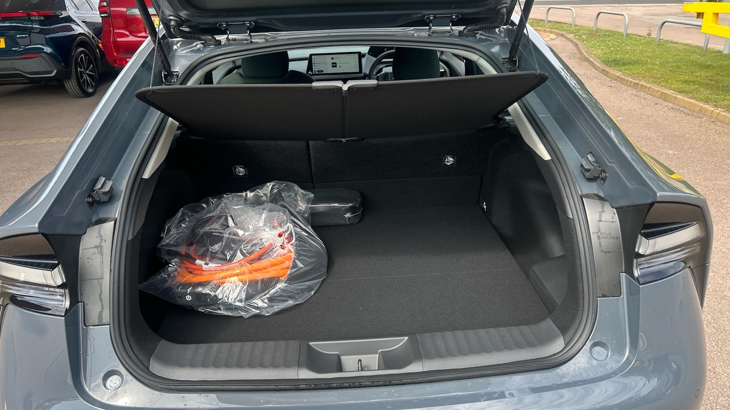 Used Toyota Prius 2025 for sale - 76931559: Photo 14