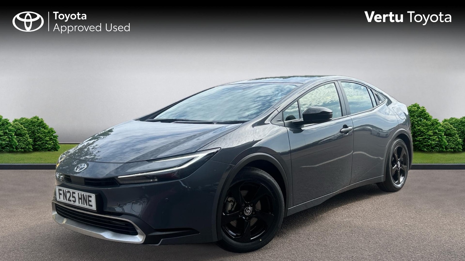 Used Toyota Prius 2025 for sale - 76931559: Photo 3