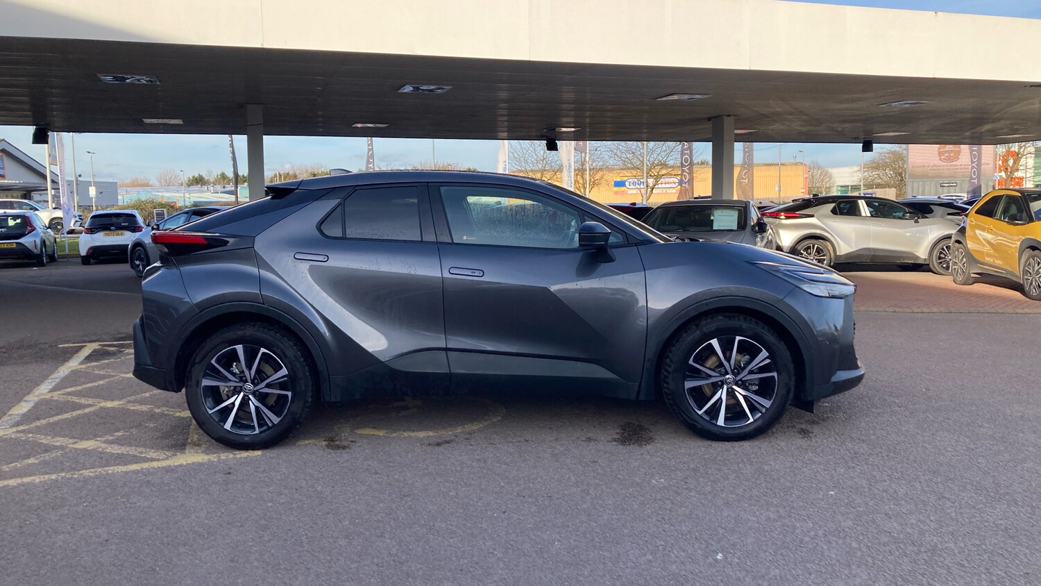 Used Toyota C-HR 2025 for sale - 77715215: Photo 16