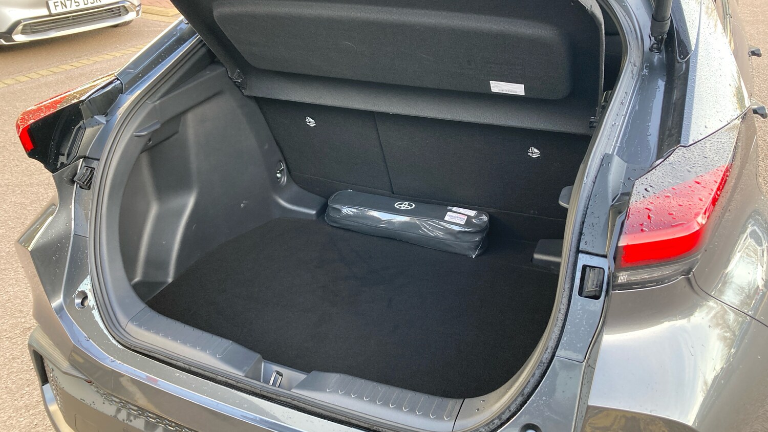 Used Toyota C-HR 2025 for sale - 77715215: Photo 37