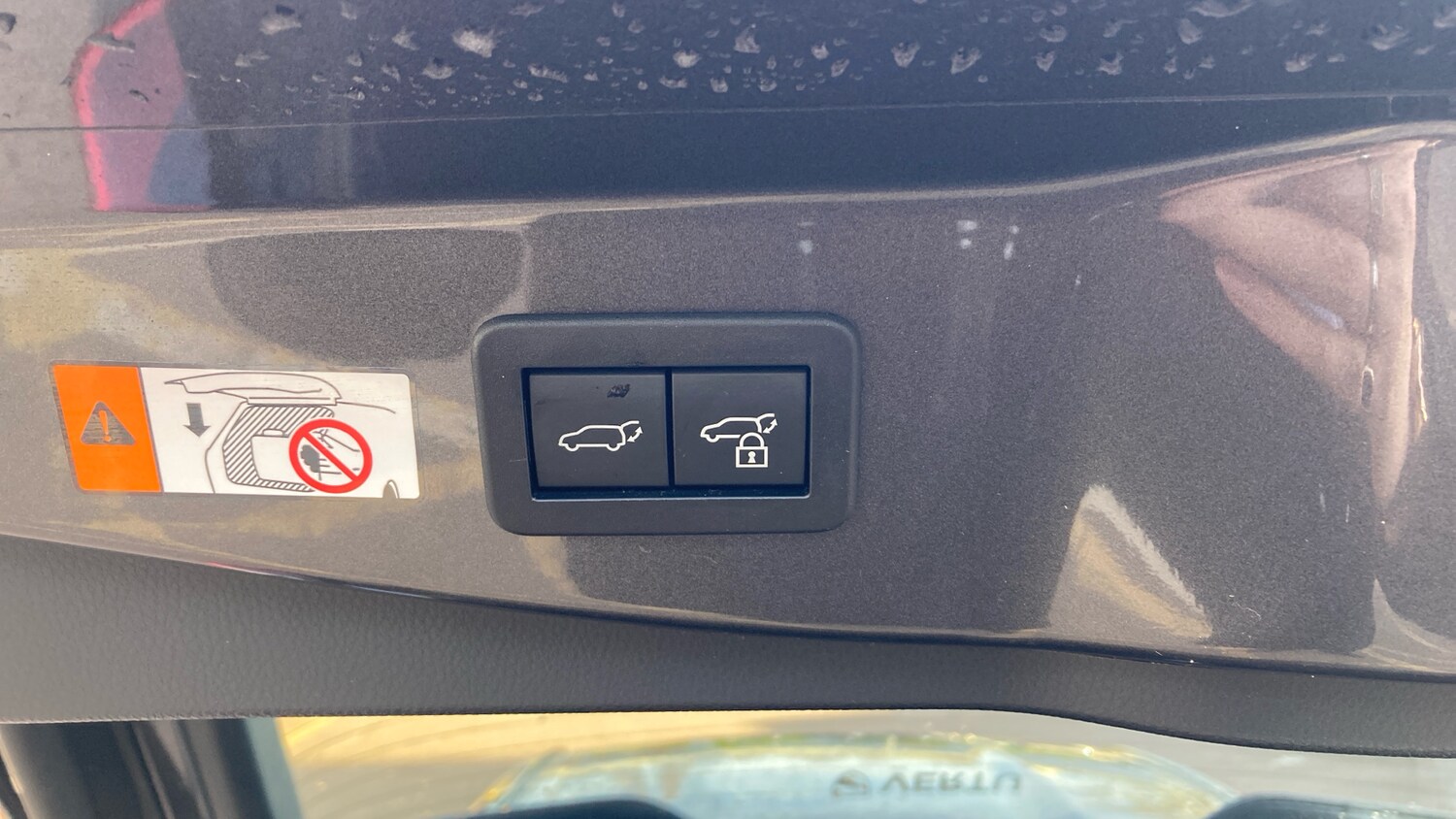 Used Toyota C-HR 2025 for sale - 77715215: Photo 38